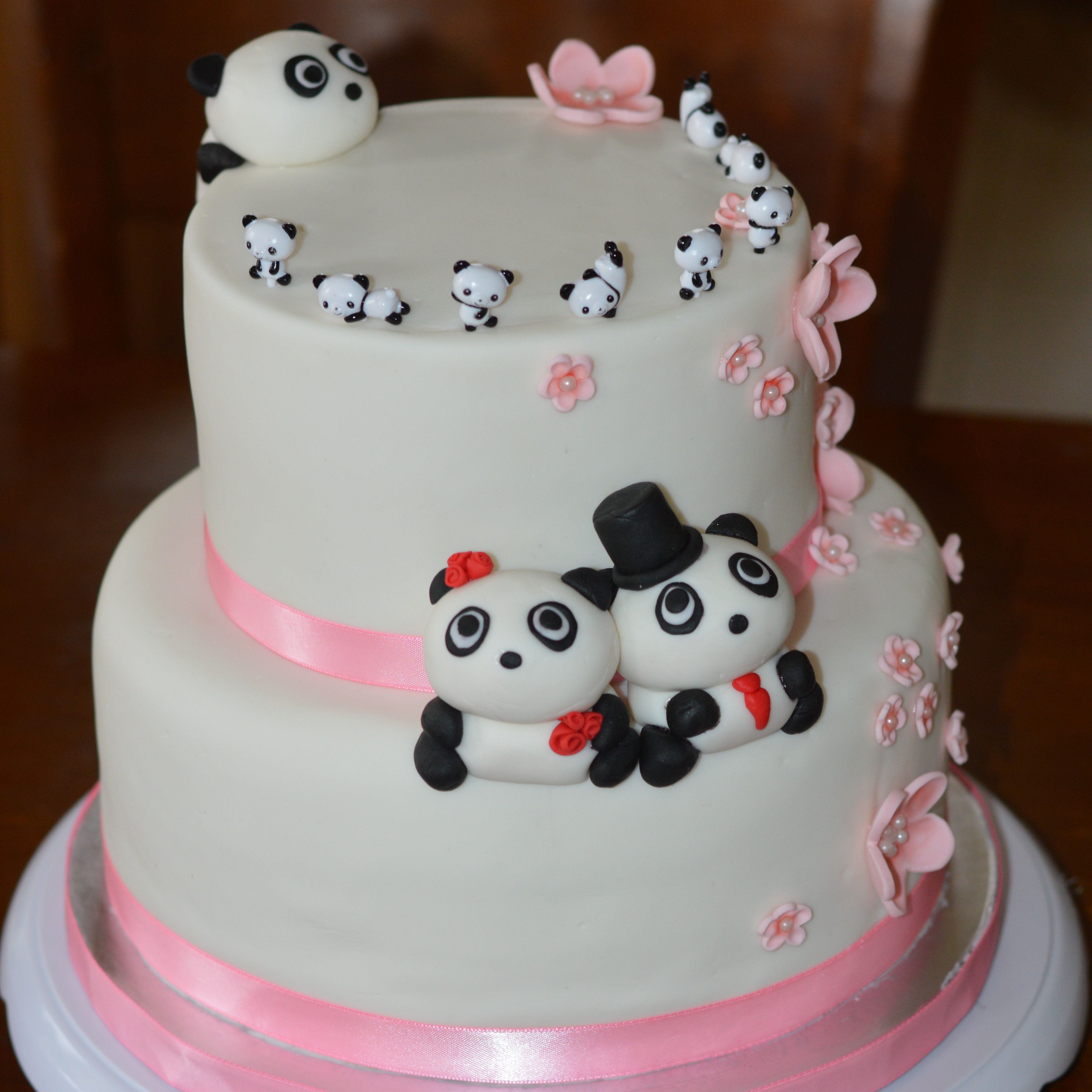 Panda wedding cake