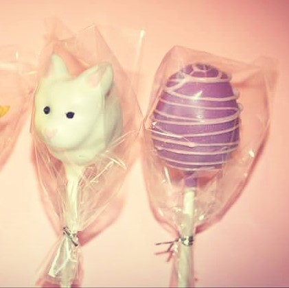 Easter bunny and Easter egg cakepops