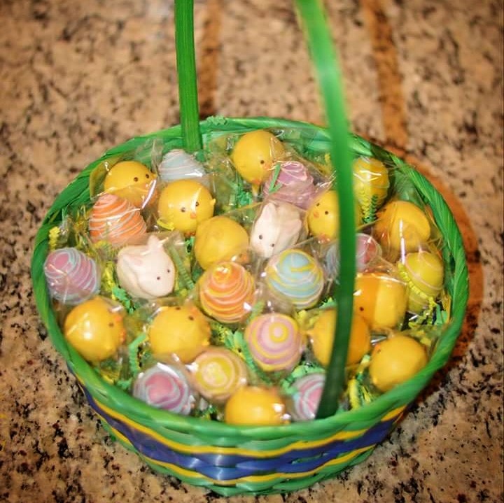 Easter cakepops in a green basket