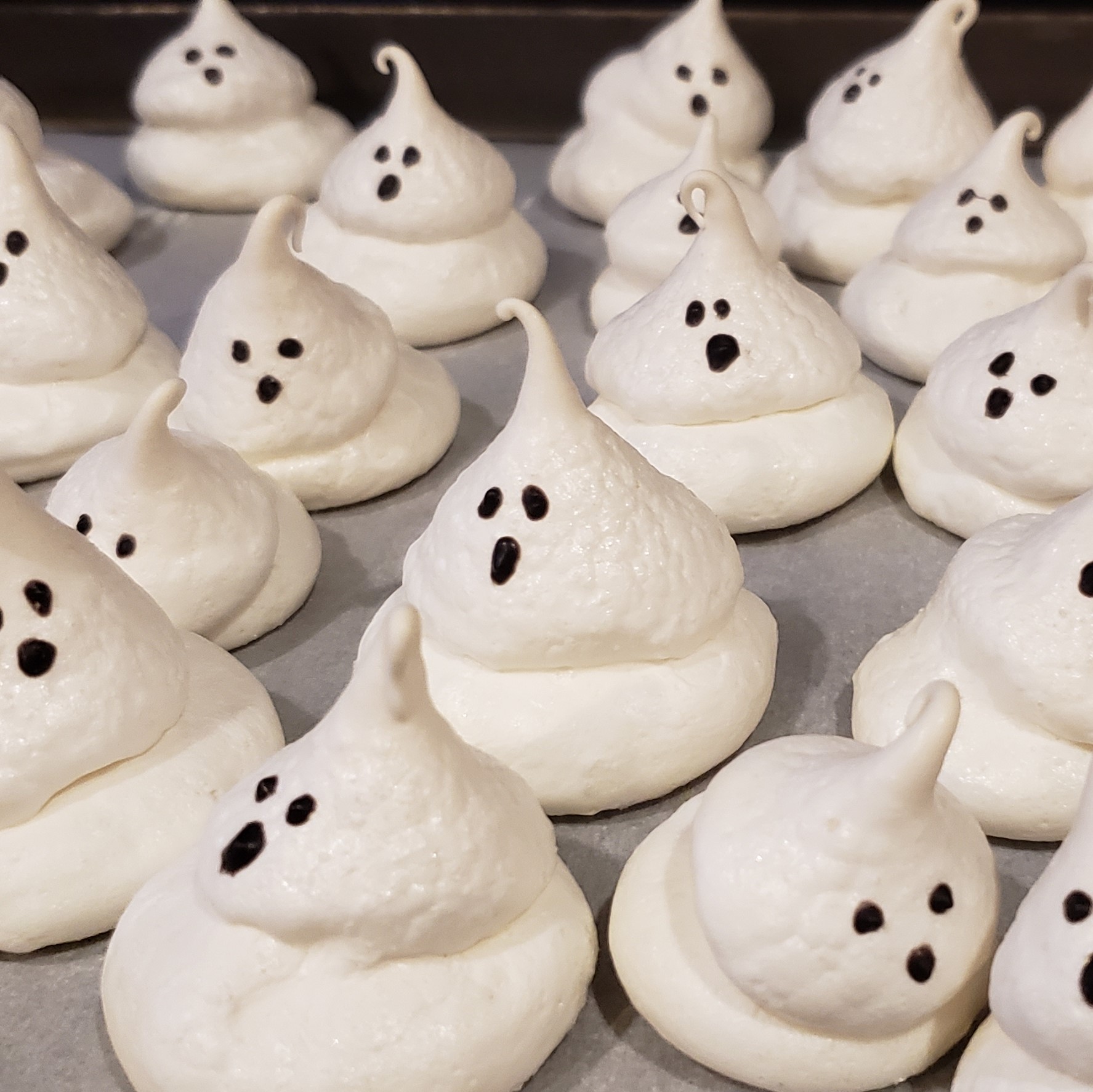 Halloween ghost meringue cookies